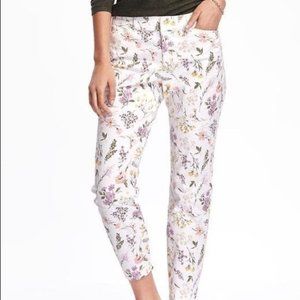 Floral Print Ankle Pants